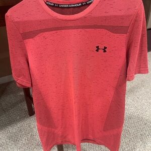 Under Armour Red Short Sleeve Tee